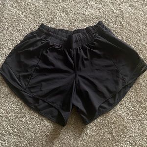 lululemon hotty hot shorts